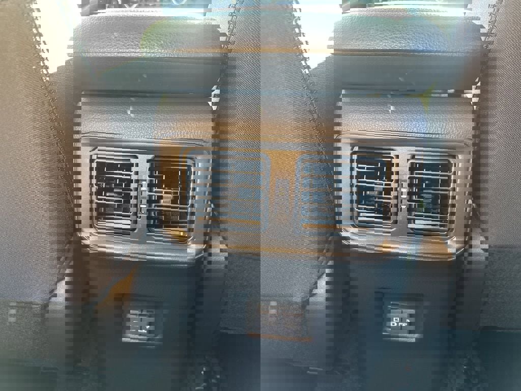 New 2025 Toyota RAV4 XLE image 43