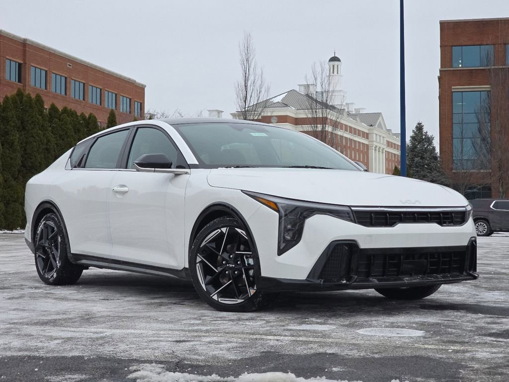 New 2025 Kia K4 GT-Line w/ GT-Line Sunroof Package