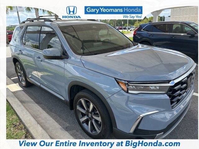 Used 2024 Honda Pilot Touring image 13