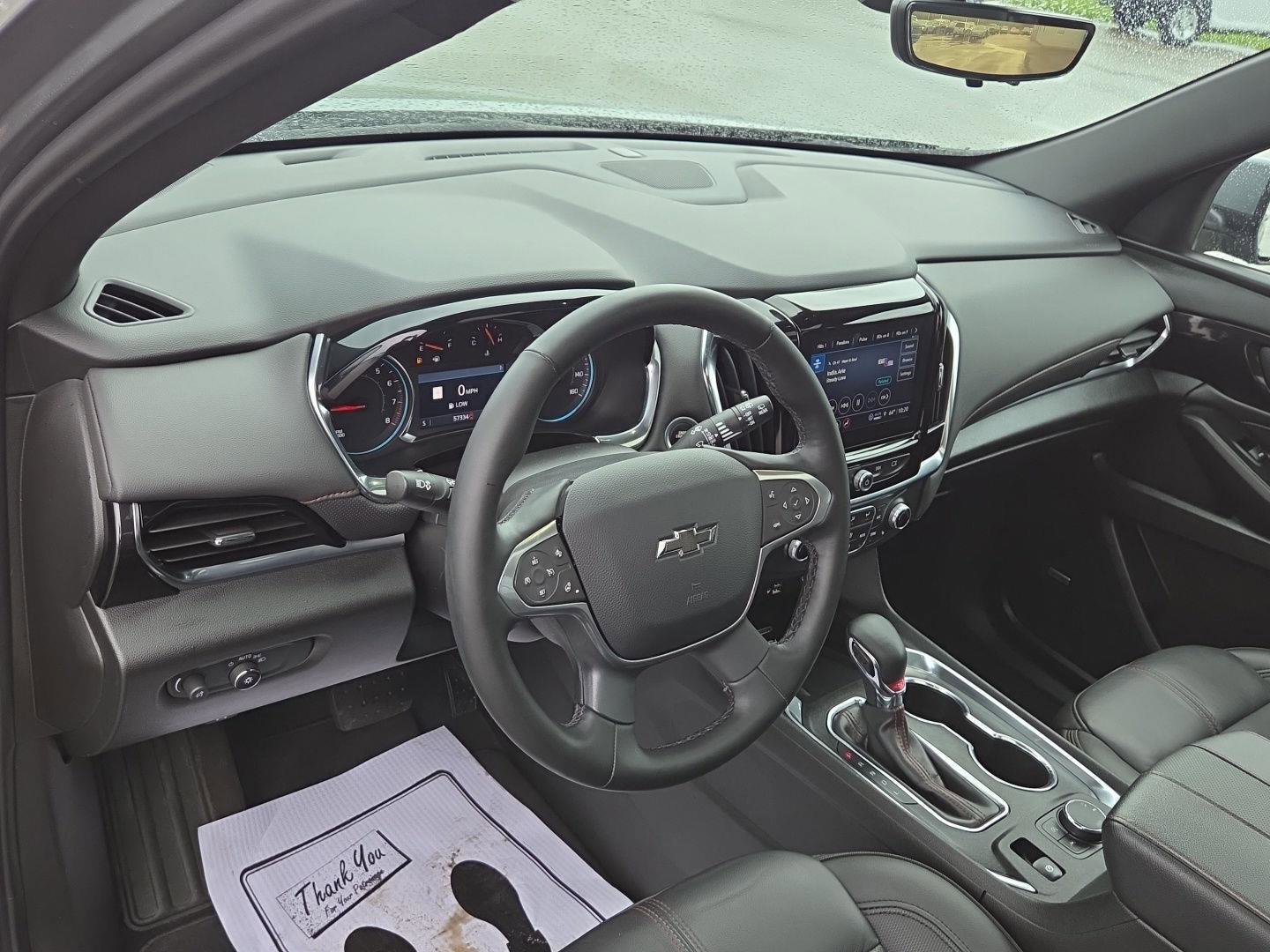 Used 2023 Chevrolet Traverse RS AWD/4WD image 18