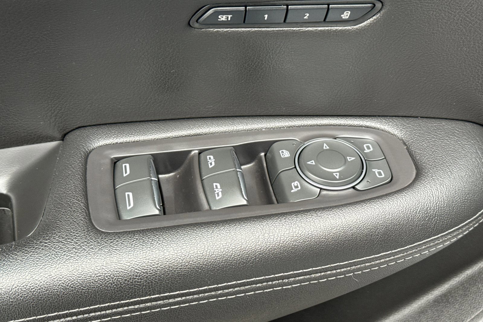 Used 2020 Cadillac XT5 Premium Luxury image 11