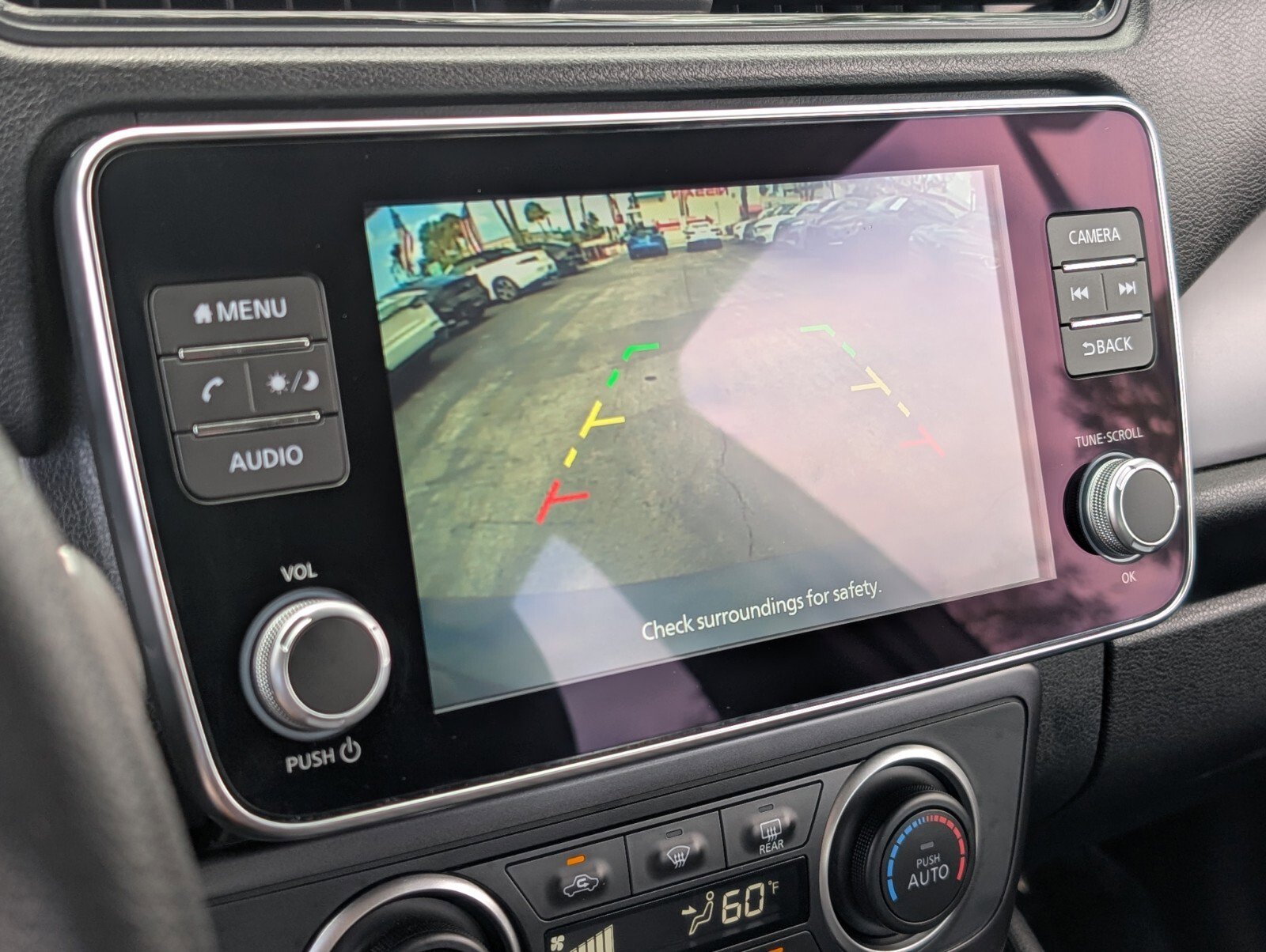 Certified 2025 Nissan Leaf S image 21