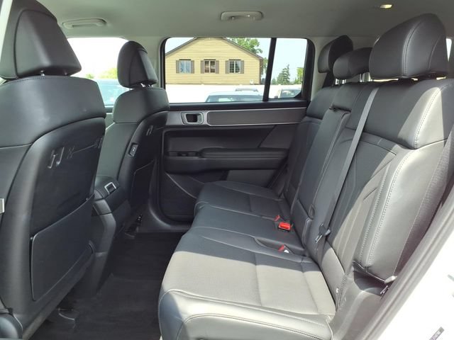 Used 2026 Hyundai Santa Fe SEL AWD/4WD image 9