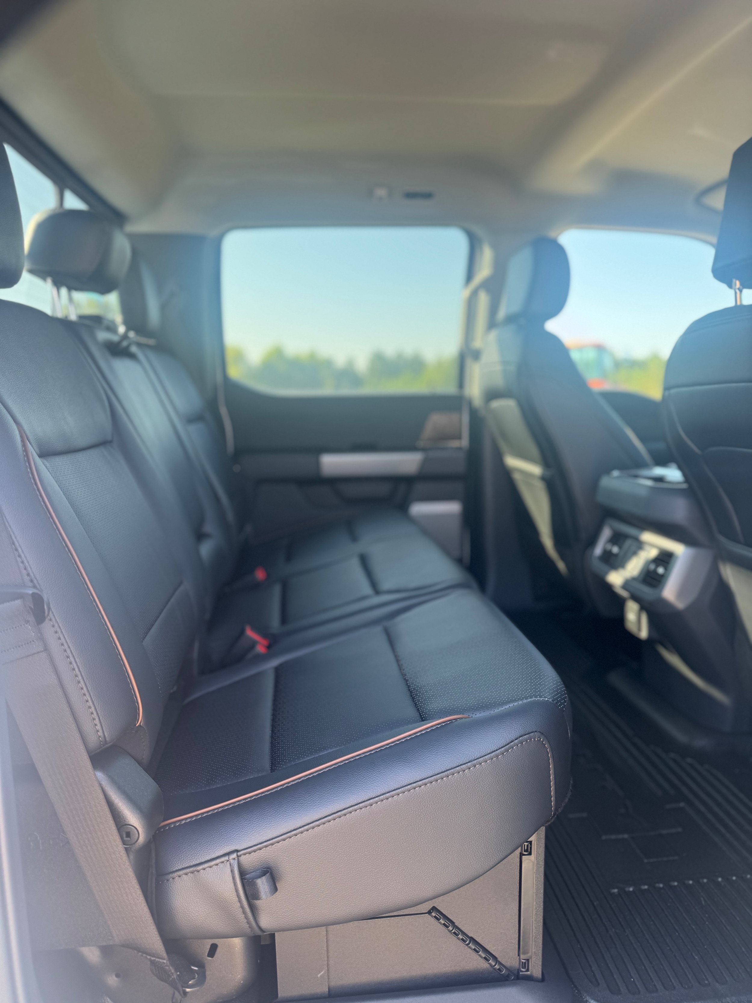 New 2026 Ford F350 Lariat RWD image 26