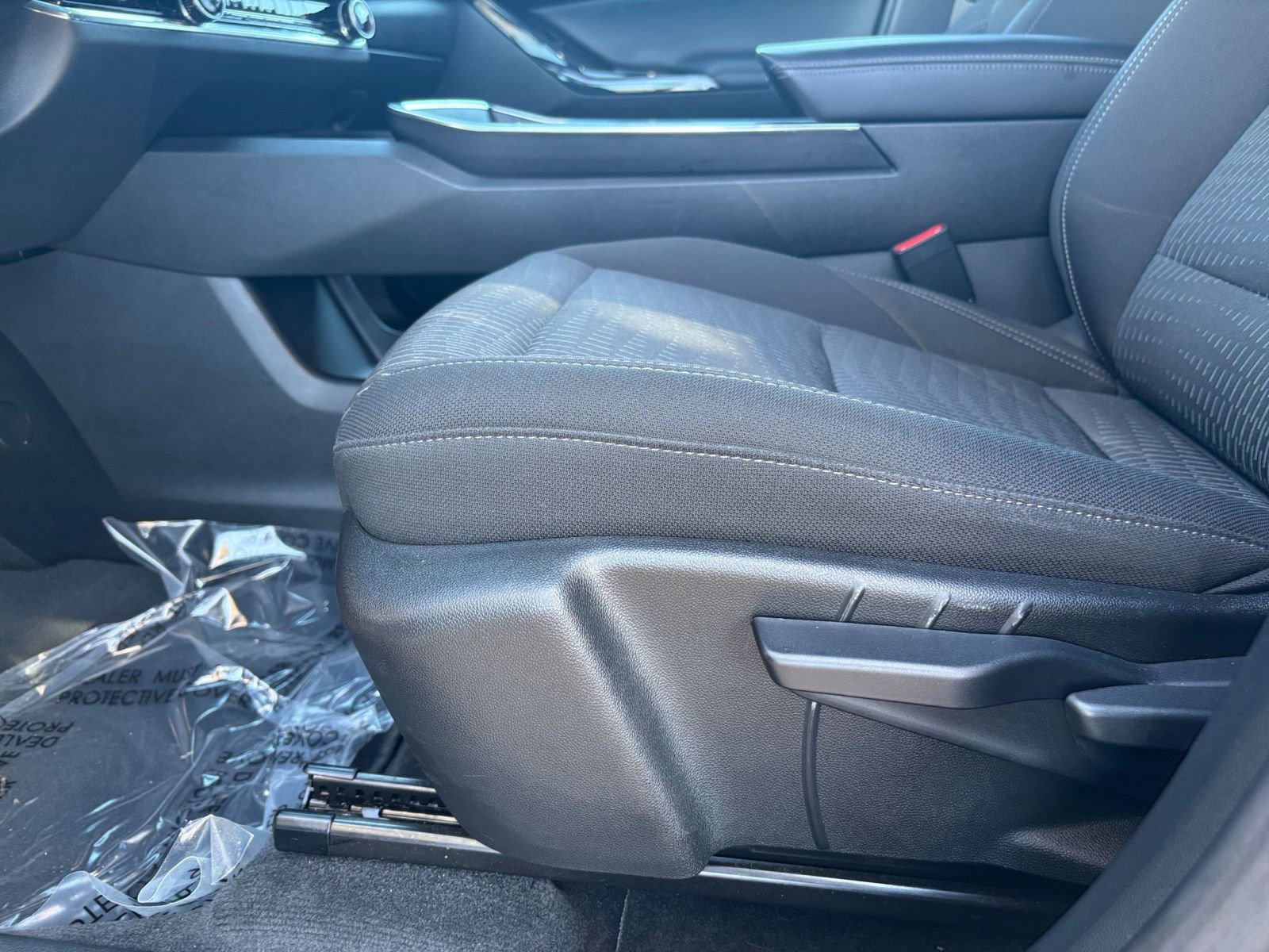 Used 2025 Chevrolet Equinox LT image 27