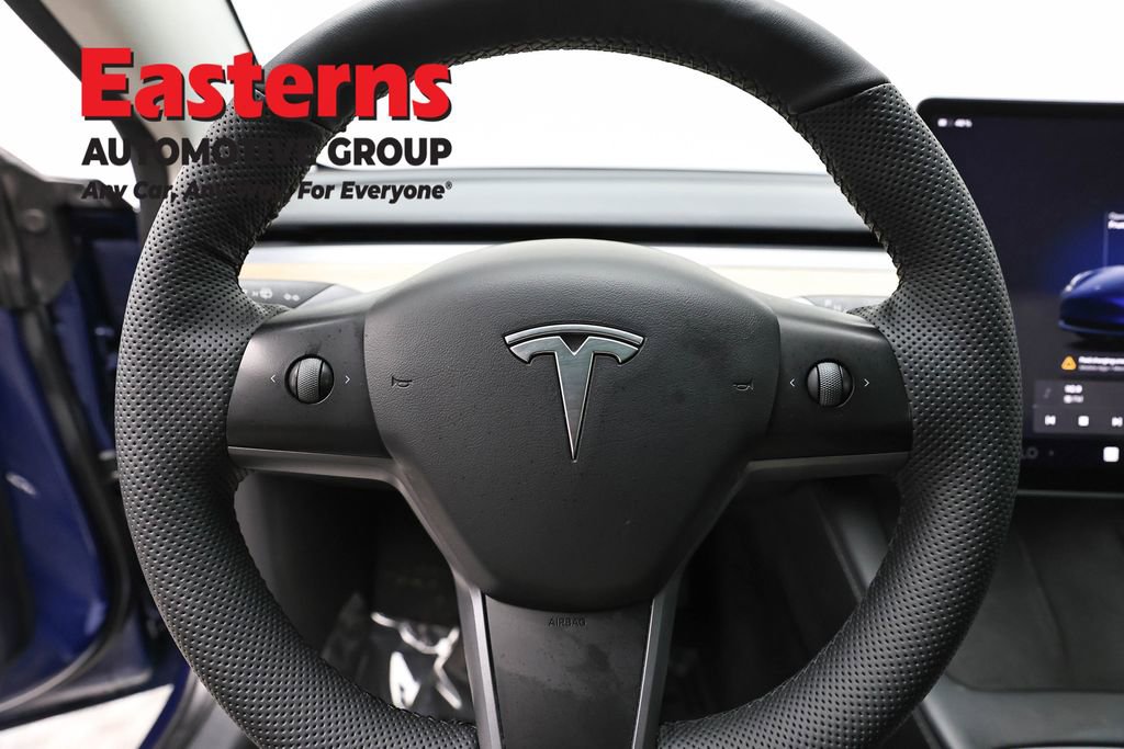 Used 2022 Tesla Model 3 Standard Range RWD image 10