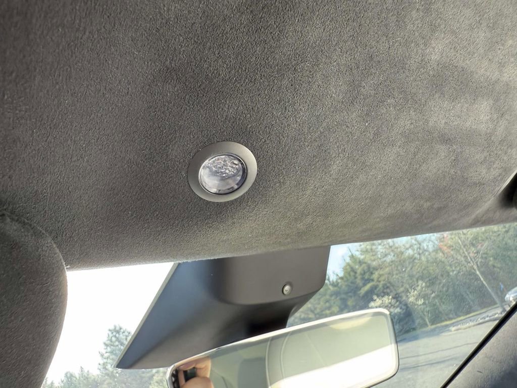 Used 2022 Tesla Model S Plaid image 25