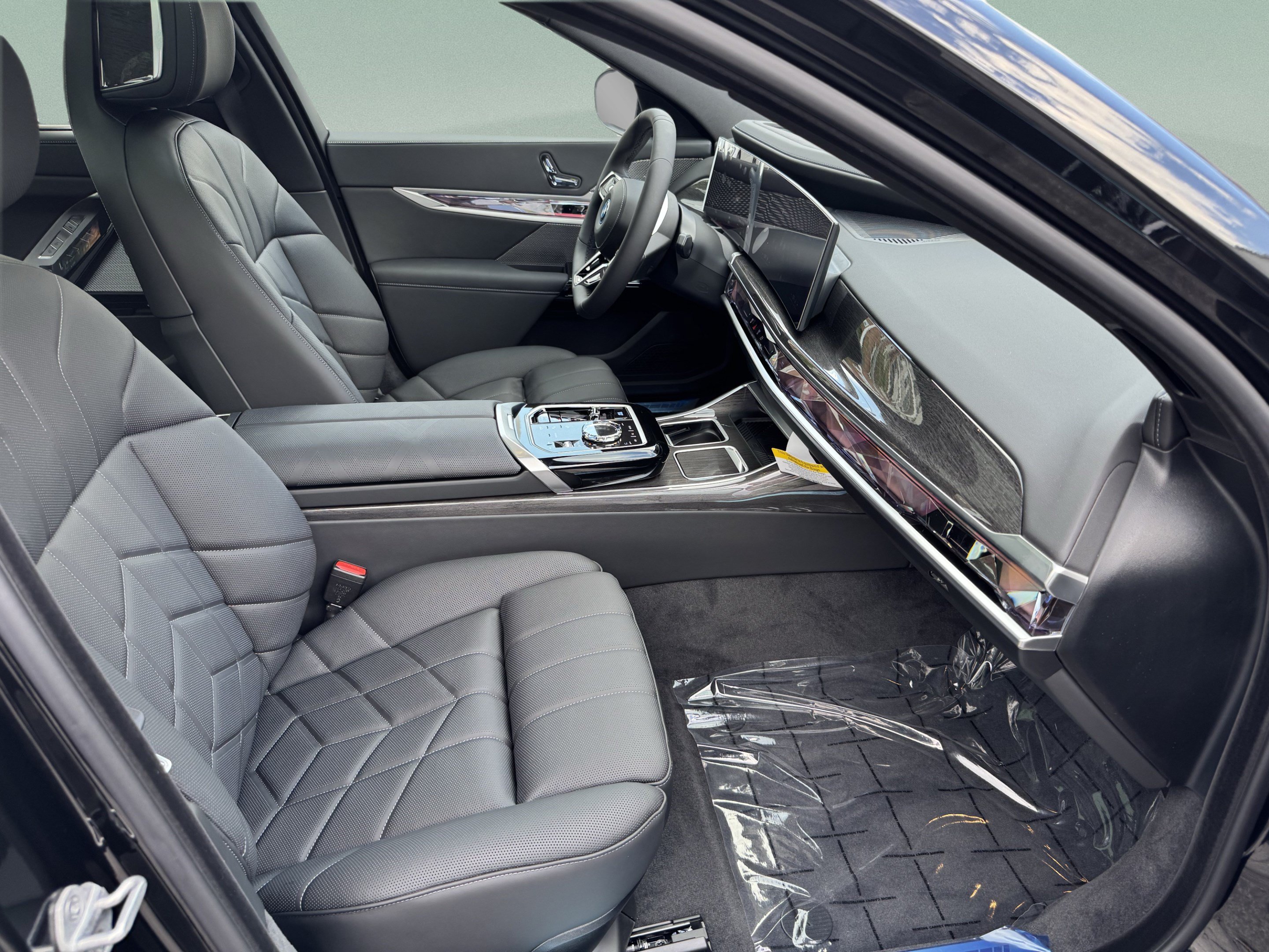 New 2026 BMW i7 eDrive50 w/ M Sport Package RWD image 31