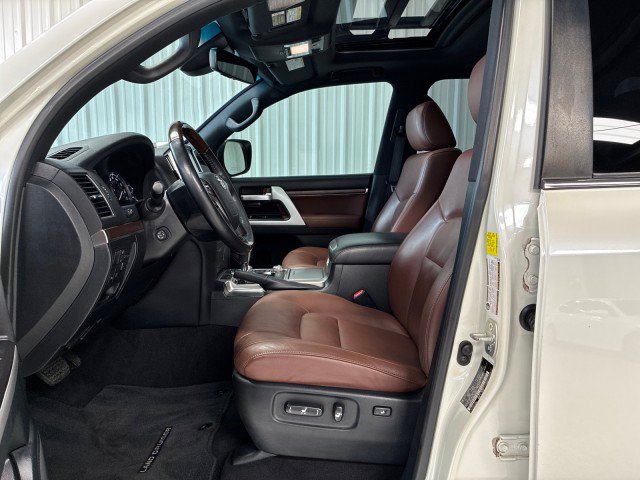 Used 2020 Toyota Land Cruiser AWD/4WD image 8