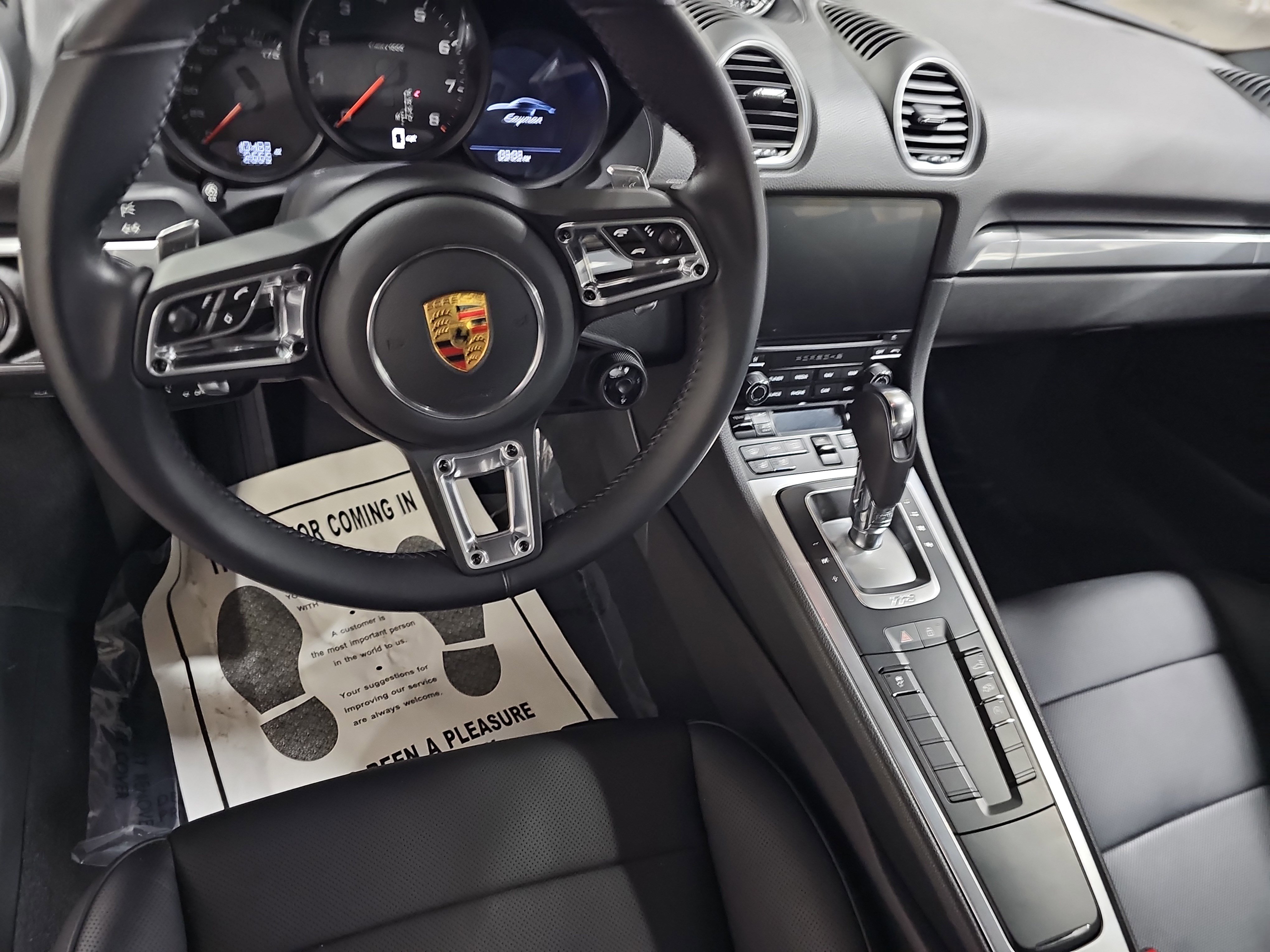 Used 2021 Porsche 718 Cayman RWD image 15