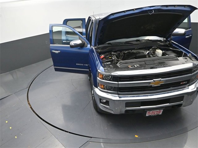 Used 2016 Chevrolet Silverado 2500 LTZ w/ LTZ Plus Package image 36