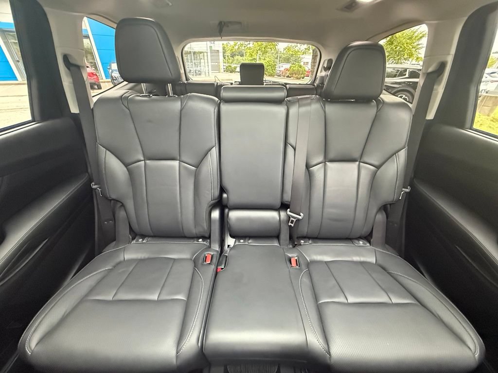 Used 2022 Subaru Ascent Limited w/ Technology Package AWD/4WD image 33