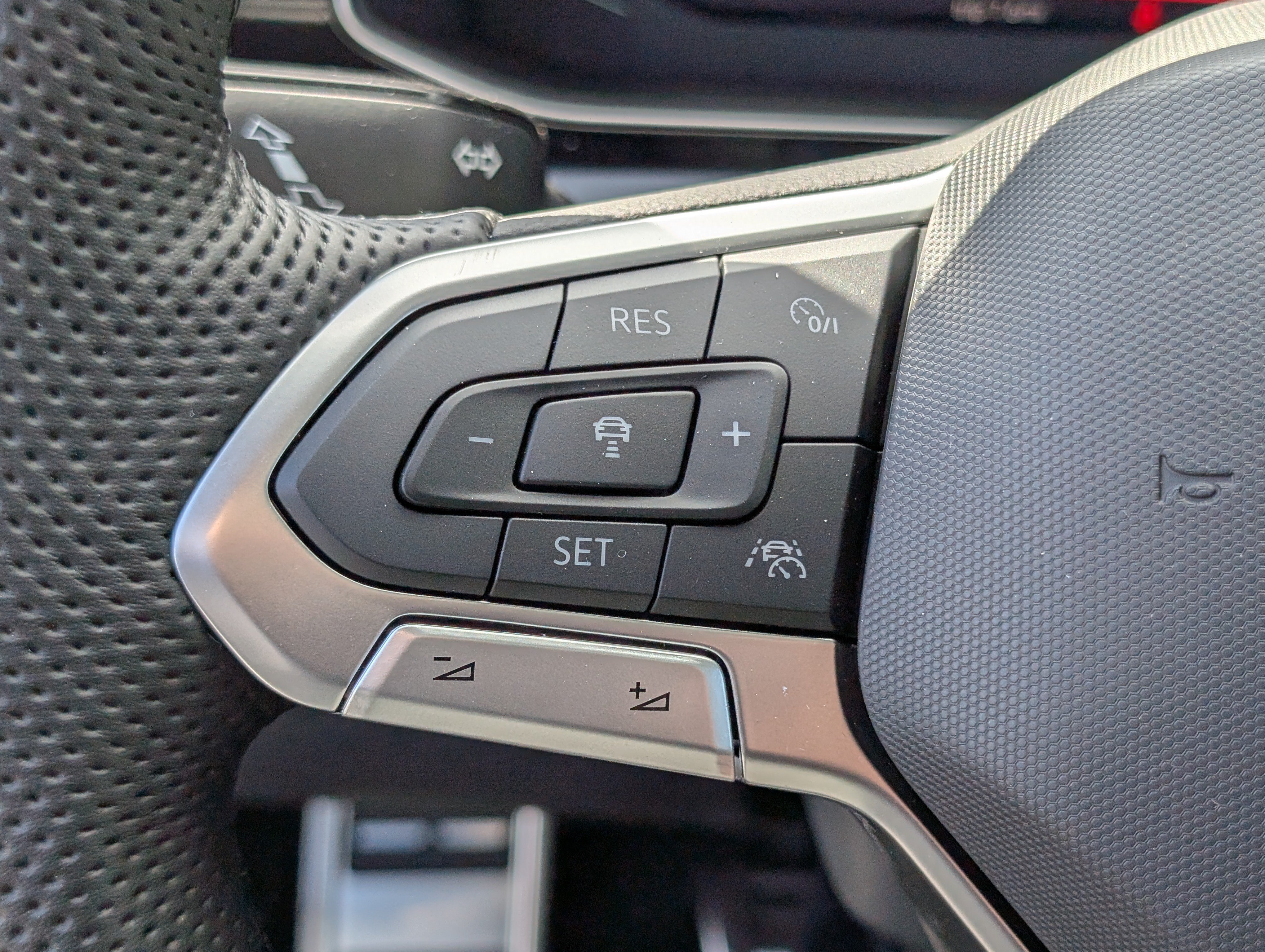 New 2026 Volkswagen Jetta GLI Autobahn FWD image 18