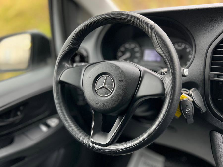 Used 2021 Mercedes-Benz Metris Ranger Partition/ Standard Roo image 15