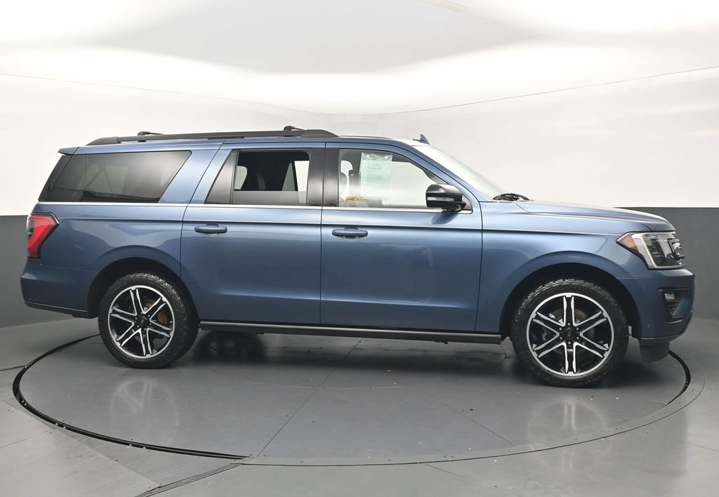 Used 2019 Ford Expedition Max Limited w/ Equipment Group 303A AWD/4WD image 6