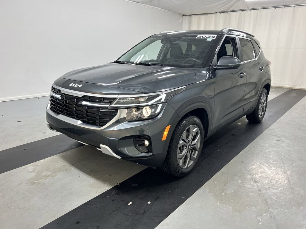 Certified 2024 Kia Seltos S image 5