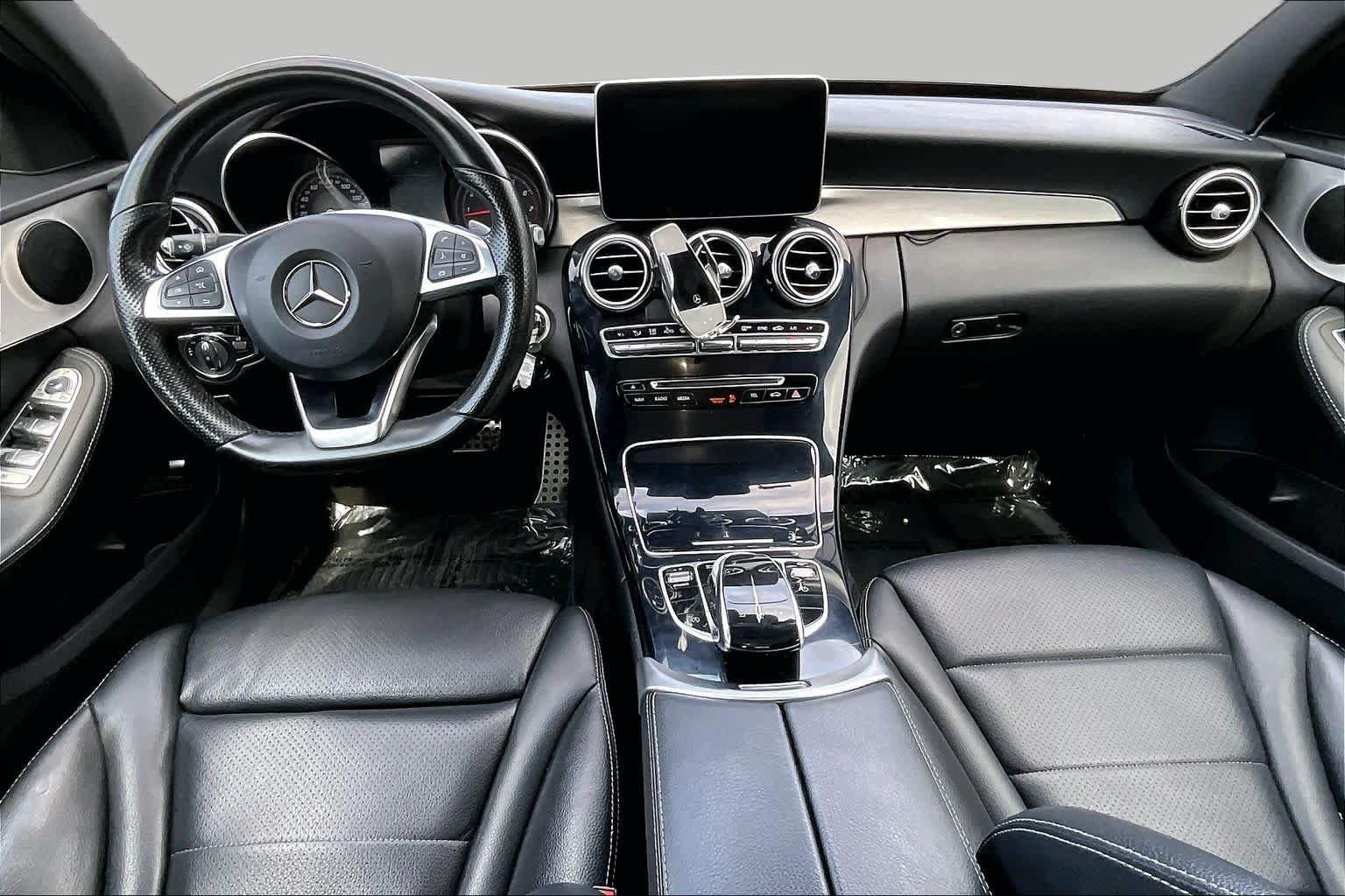 Used 2018 Mercedes-Benz C 300 4MATIC Sedan image 16