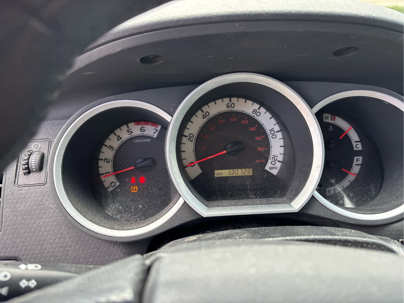 Used 2015 Toyota Tacoma PreRunner w/ SR5 Package RWD image 10