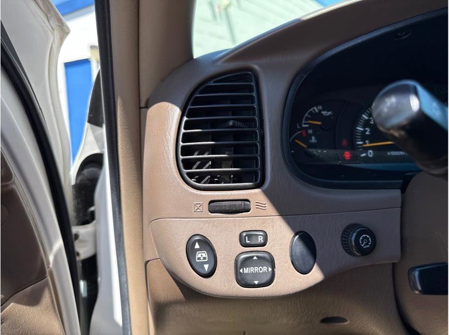 Used 2004 Toyota Tundra Limited RWD image 27