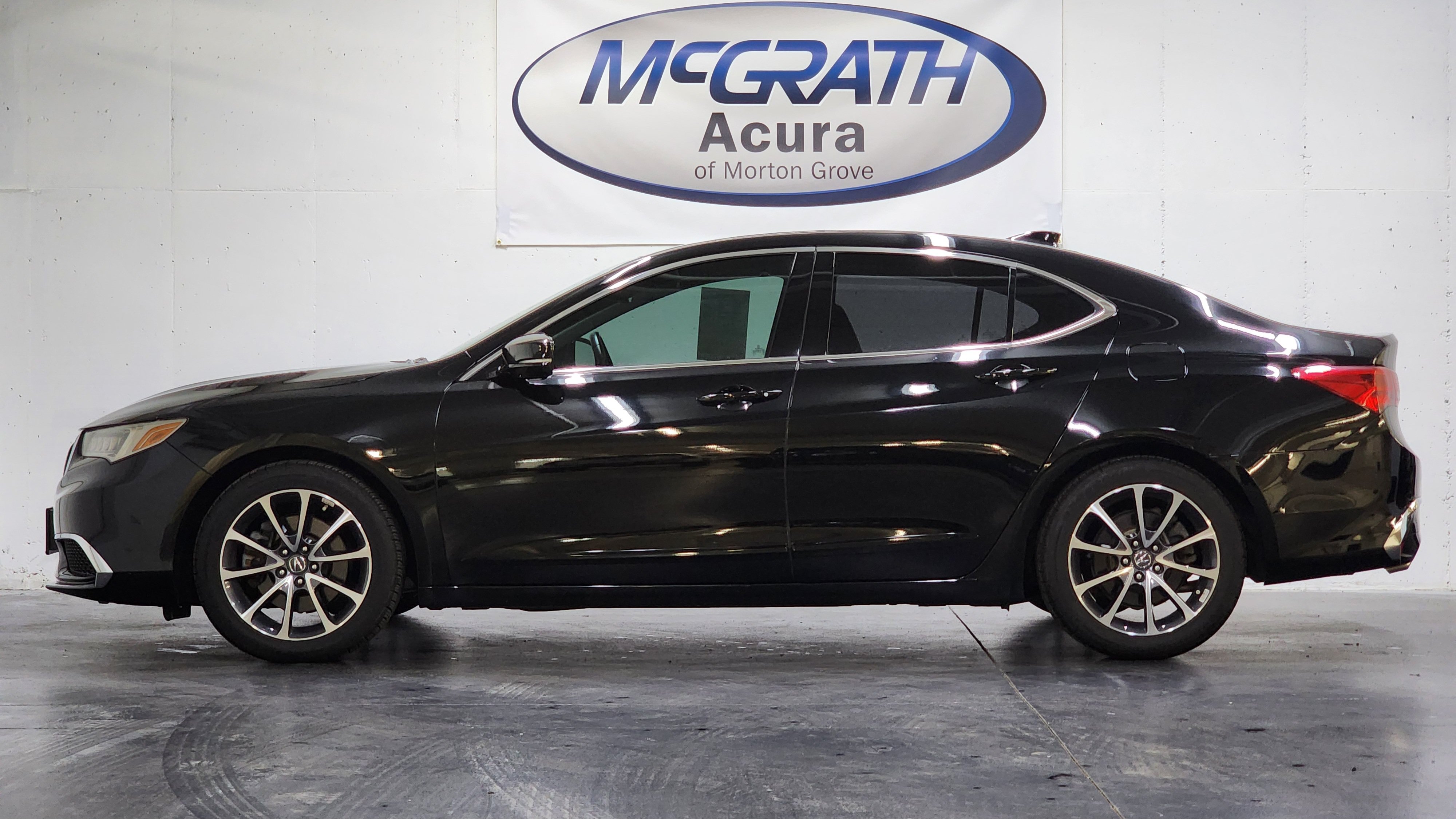 Used 2018 Acura TLX V6 SH-AWD image 9