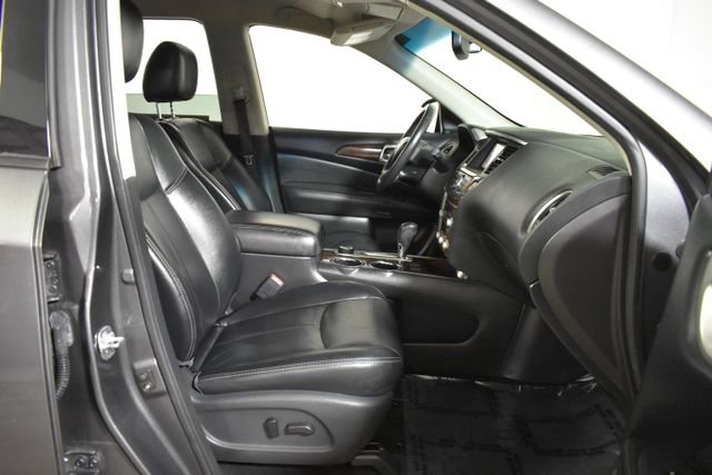 Used 2015 Nissan Pathfinder SL AWD/4WD image 37