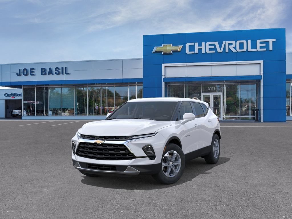 New 2026 Chevrolet Blazer LT FWD image 8