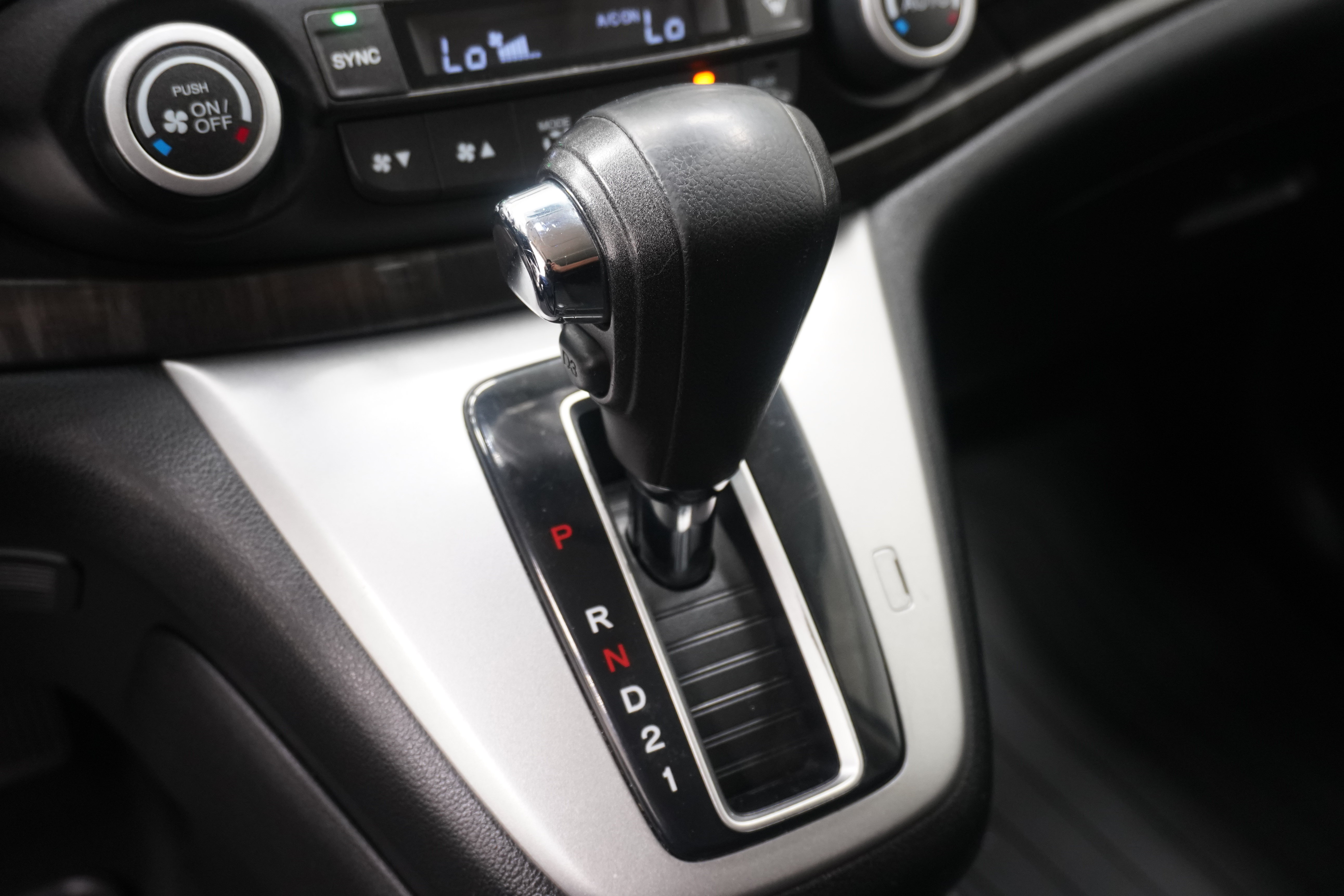 Used 2014 Honda CR-V EX-L image 18
