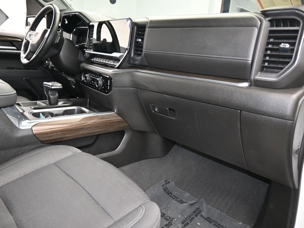 Used 2023 Chevrolet Silverado 1500 RST image 46