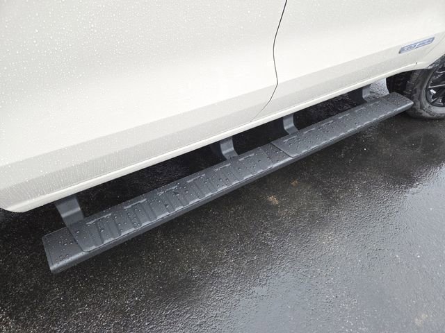 New 2026 GMC Canyon Elevation w/ Convenience Package image 17