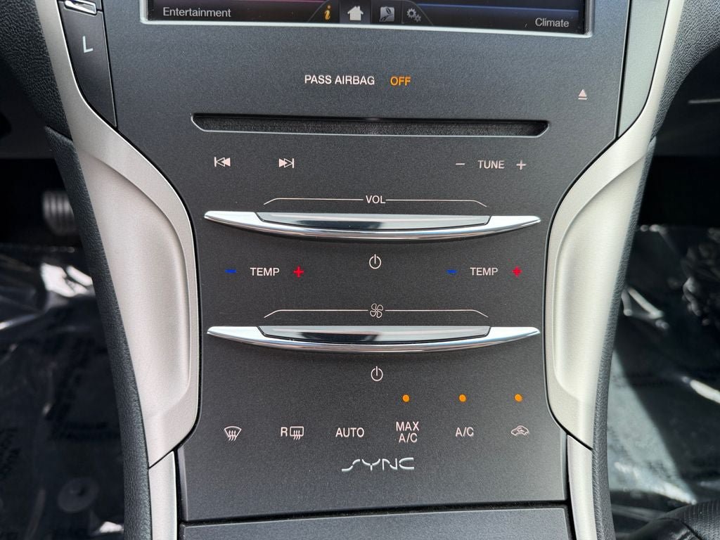 Used 2016 Lincoln MKZ Hybrid w/ Equipment Group 600A Reserve FWD image 32