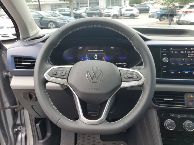 Certified 2023 Volkswagen Taos SE w/ Panoramic Sunroof Package FWD image 28