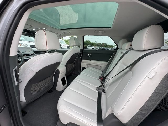 Used 2024 Hyundai Ioniq 5 Limited AWD/4WD image 15