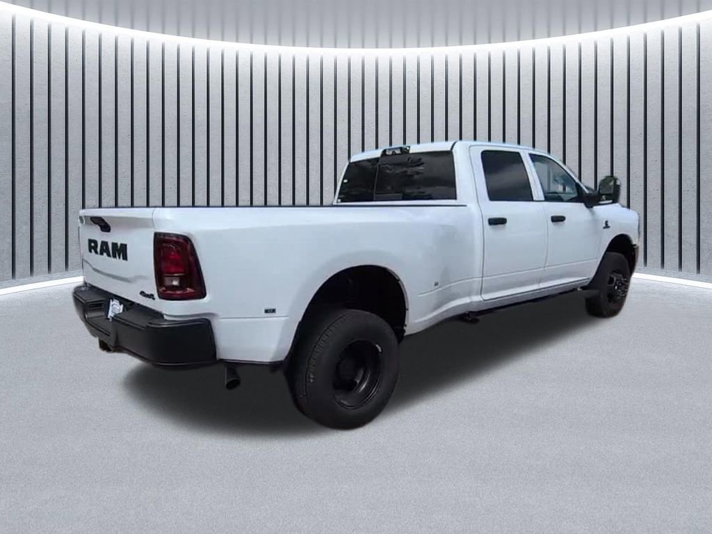 New 2026 RAM 3500 Tradesman AWD/4WD image 9