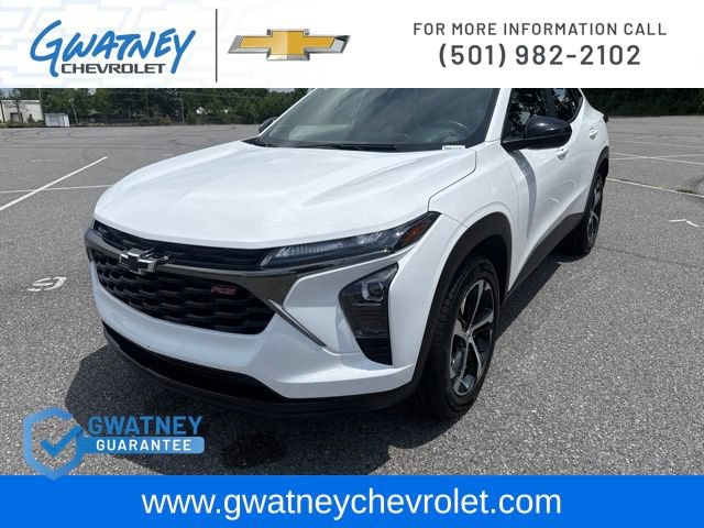Used 2025 Chevrolet Trax RS w/ Driver Confidence Package