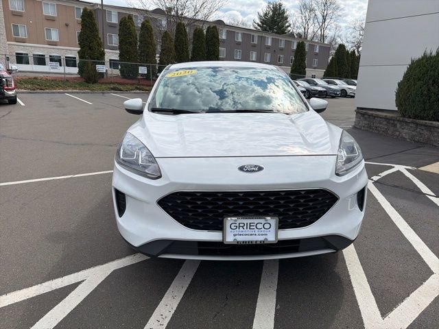Used 2020 Ford Escape SE image 2