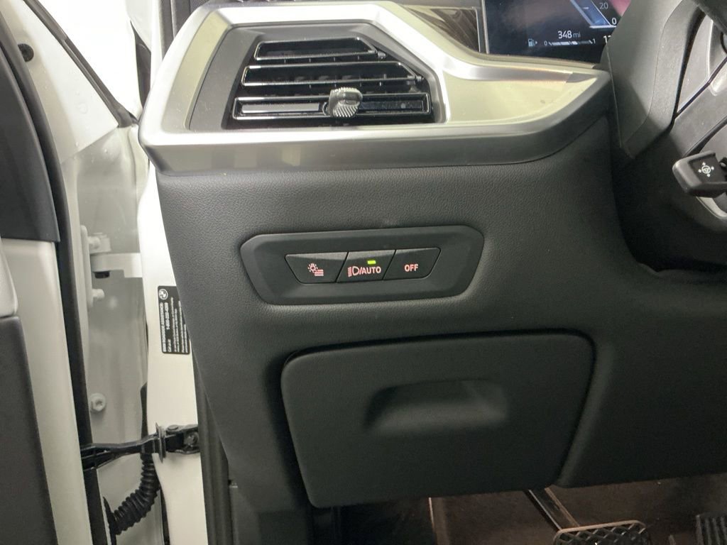 Certified 2025 BMW X5 sDrive40i RWD image 17