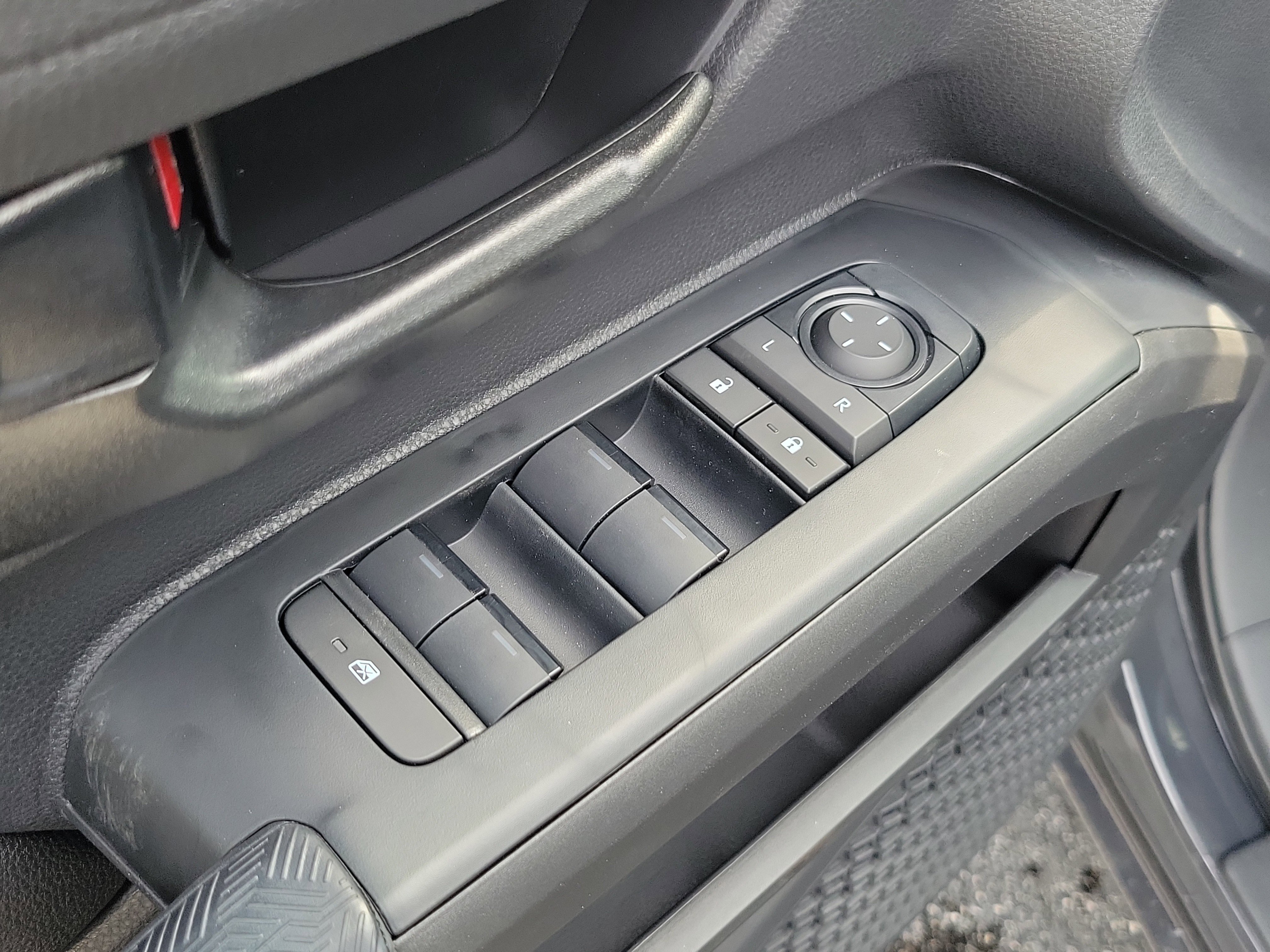 New 2026 Toyota Tacoma SR5 AWD/4WD image 16