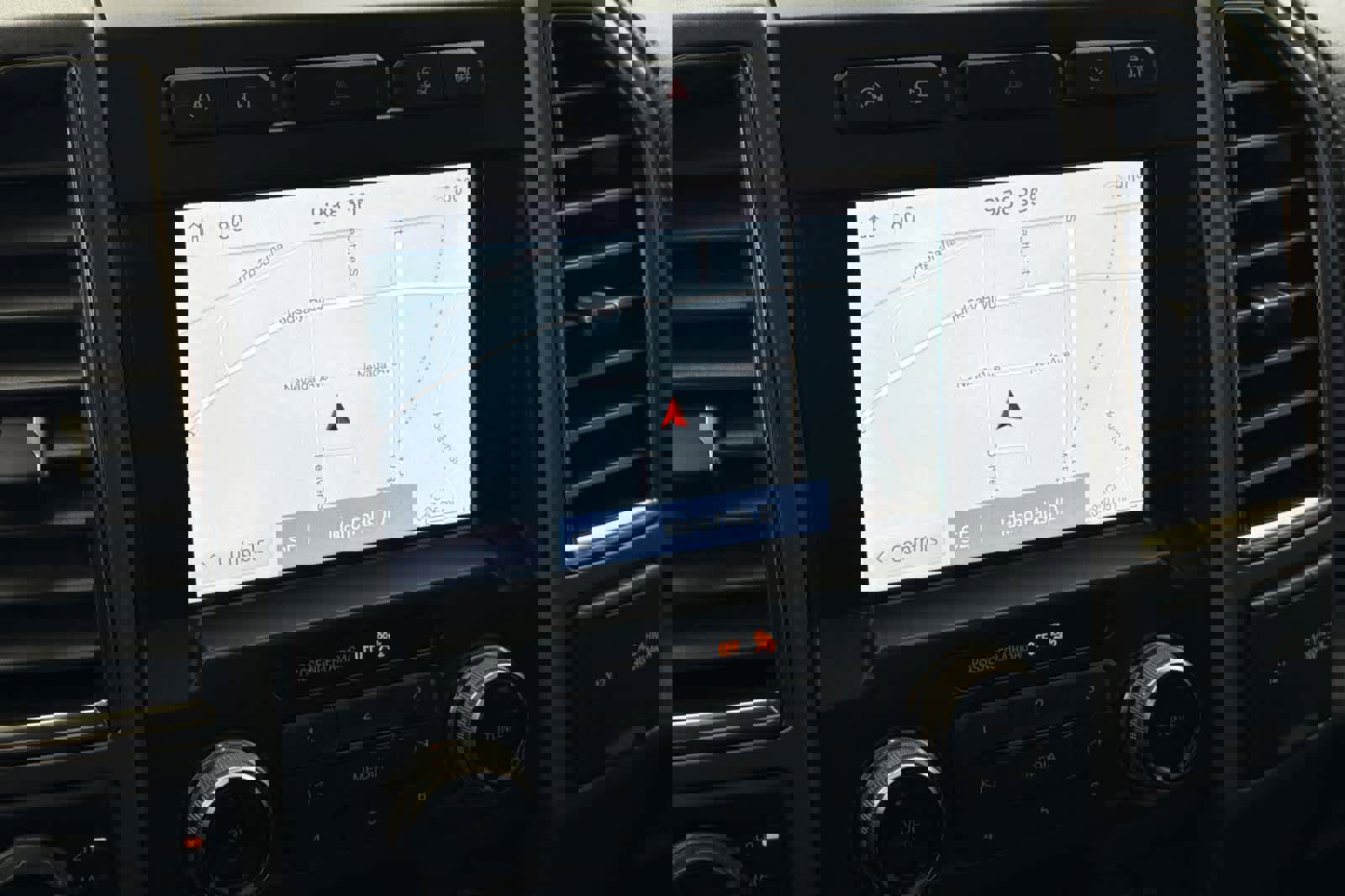 Certified 2020 Ford F150 Raptor w/ Equipment Group 802A Luxury image 18