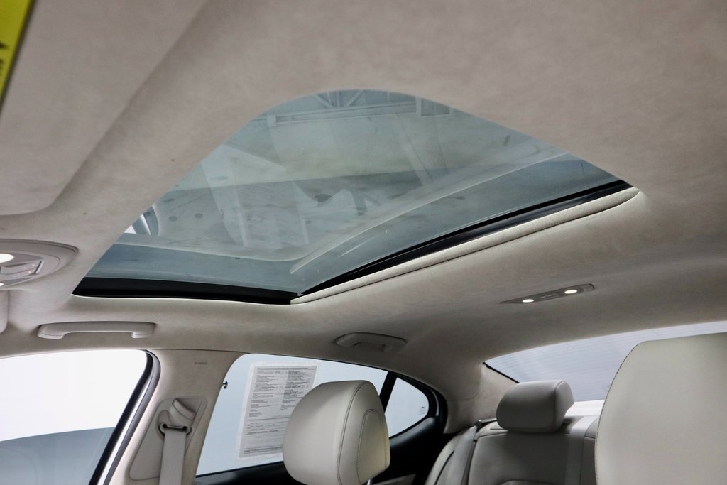 Used 2019 Genesis G70 2.0T Advanced w/ Dynamic Package image 27