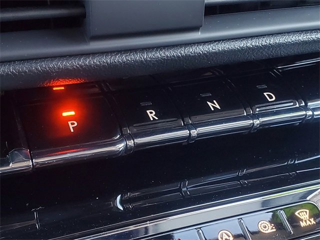 Certified 2024 Lincoln Corsair AWD w/ Equipment Group 101A image 21