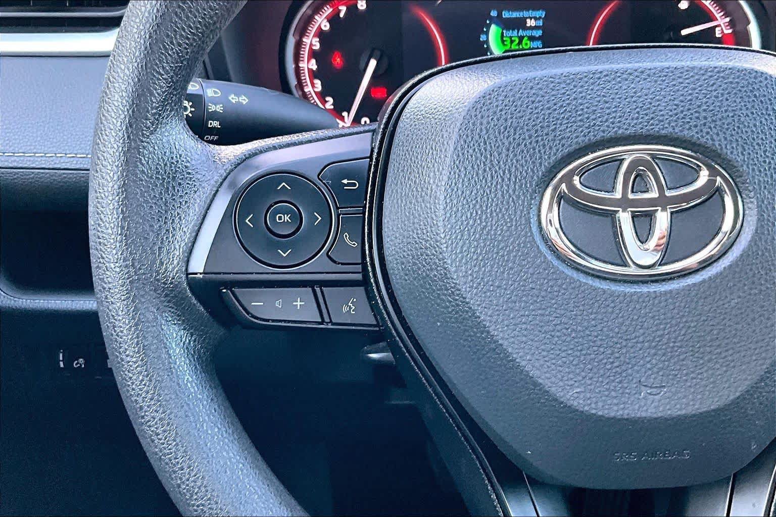 Used 2024 Toyota RAV4 LE FWD image 23