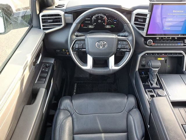 Used 2024 Toyota Sequoia Platinum AWD/4WD image 11