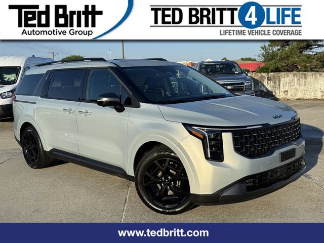 Used 2025 Kia Carnival SX w/ SX Dark Edition Package
