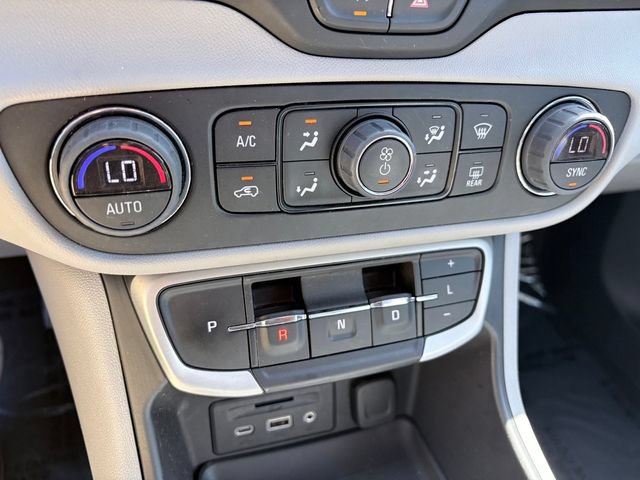 Used 2023 GMC Terrain SLT w/ Tech Package AWD/4WD image 20