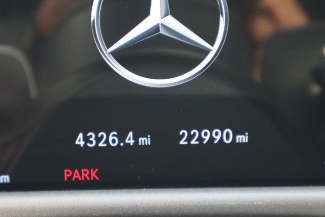 Used 2025 Mercedes-Benz E 350 4MATIC Sedan image 42