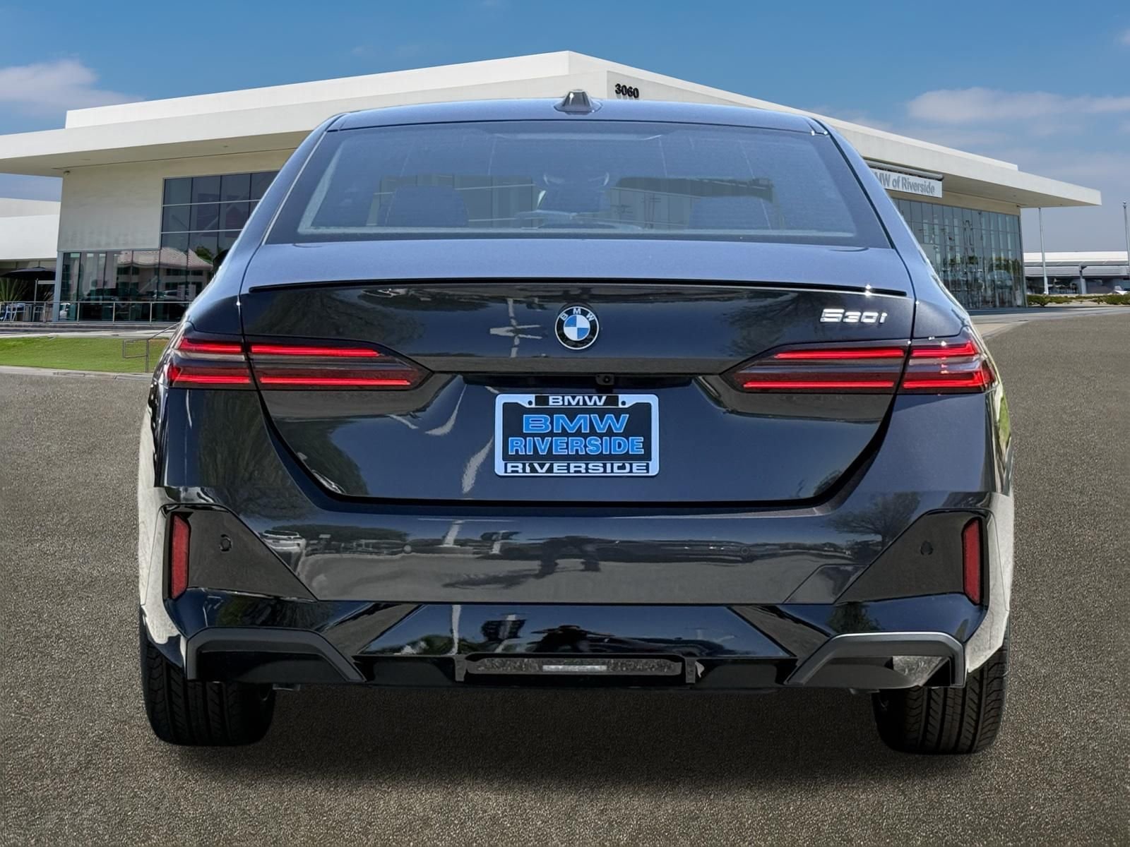 New 2026 BMW 530i w/ M Sport Package RWD image 9