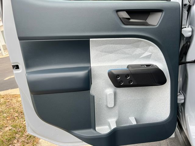 New 2025 Ford Maverick XLT w/ XLT Luxury Package image 39