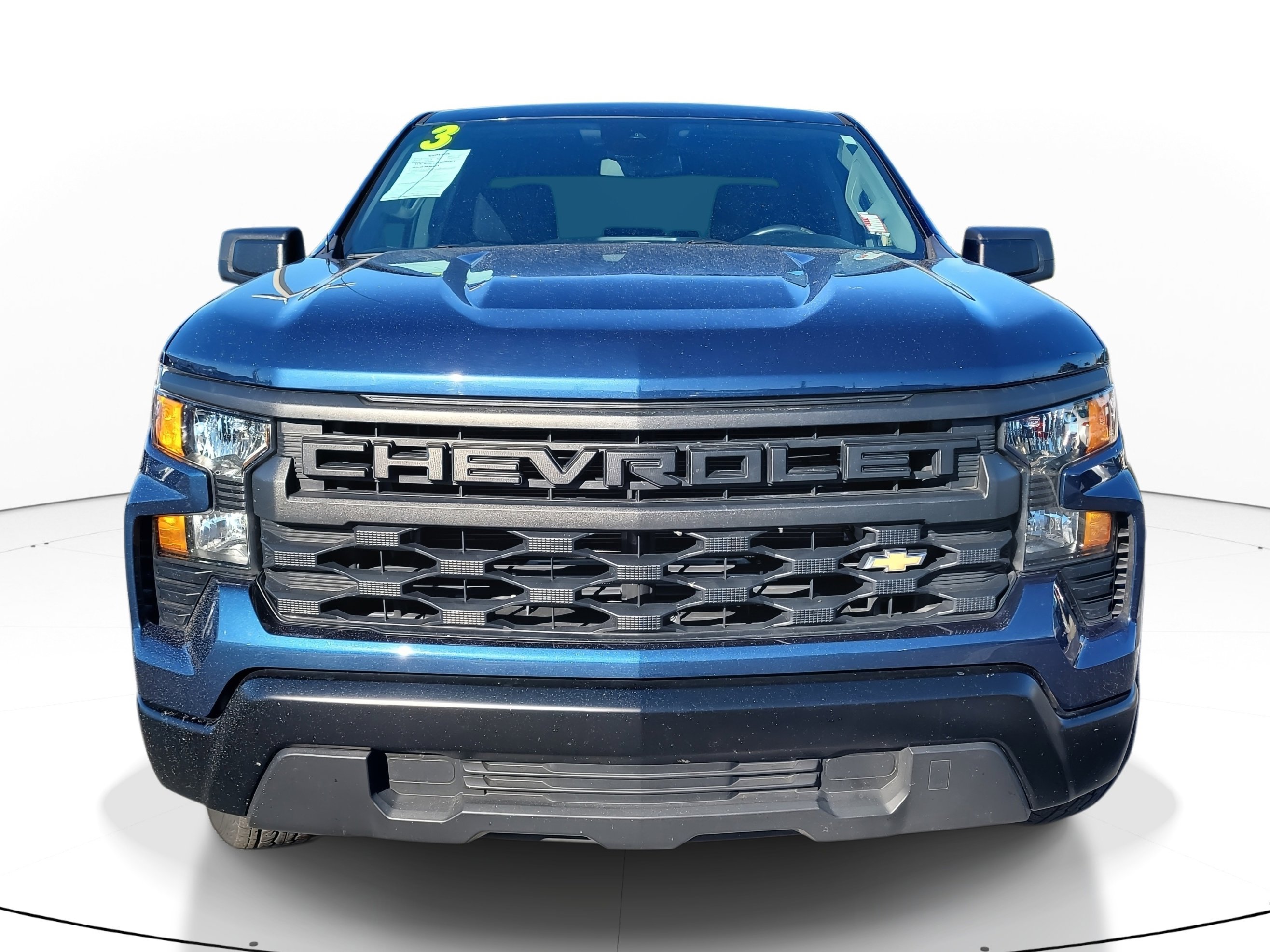 Used 2023 Chevrolet Silverado 1500 W/T image 2