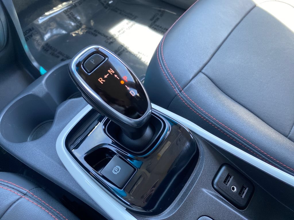Used 2018 Chevrolet Bolt Premier w/ Driver Confidence II Package FWD image 21
