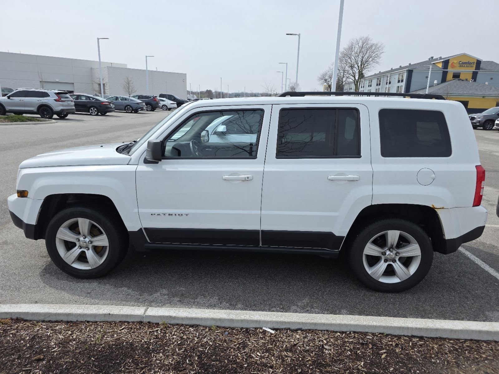 Used 2013 Jeep Patriot Latitude image 5
